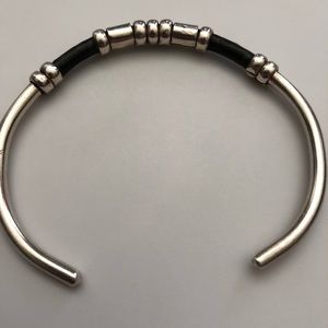 Silver Handmade Black Detail Bangle